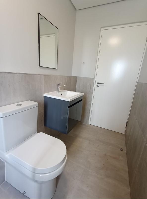 2 Bedroom Property for Sale in Pinelands Western Cape